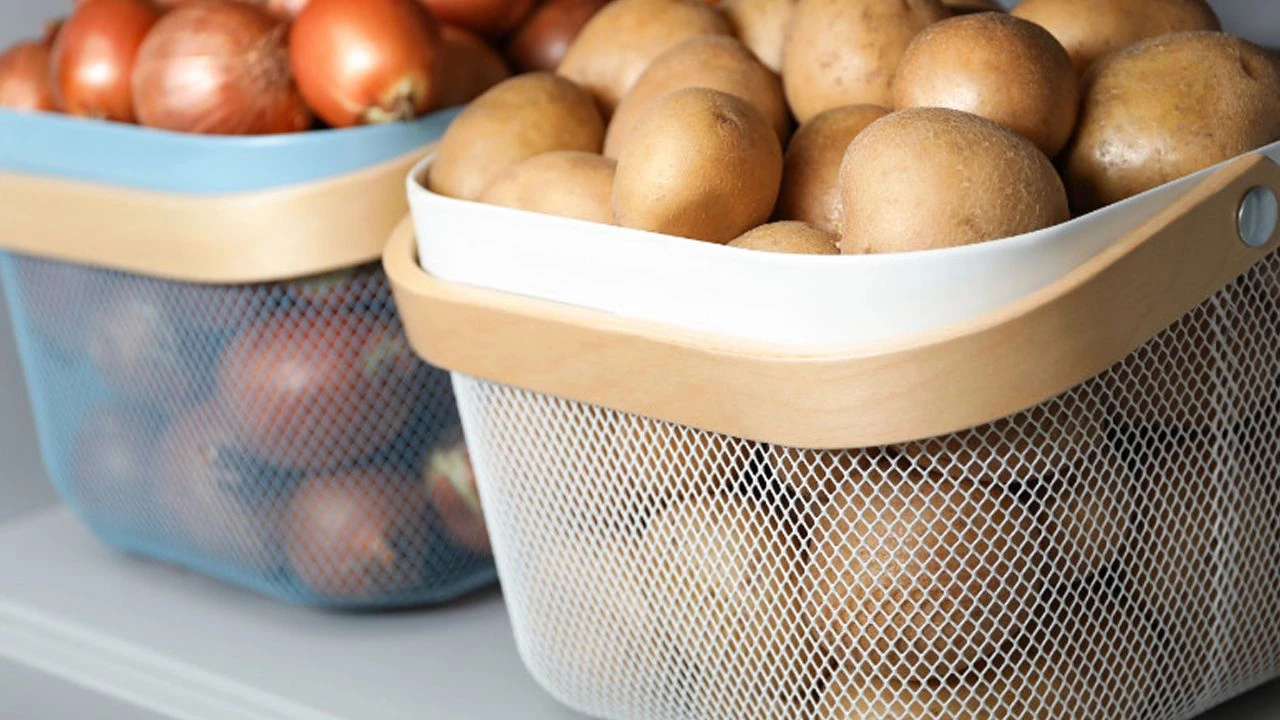 Perunat eivät itää eivätkä kuivu kuuden kuukauden kuluttua: näin ne säilytetään.