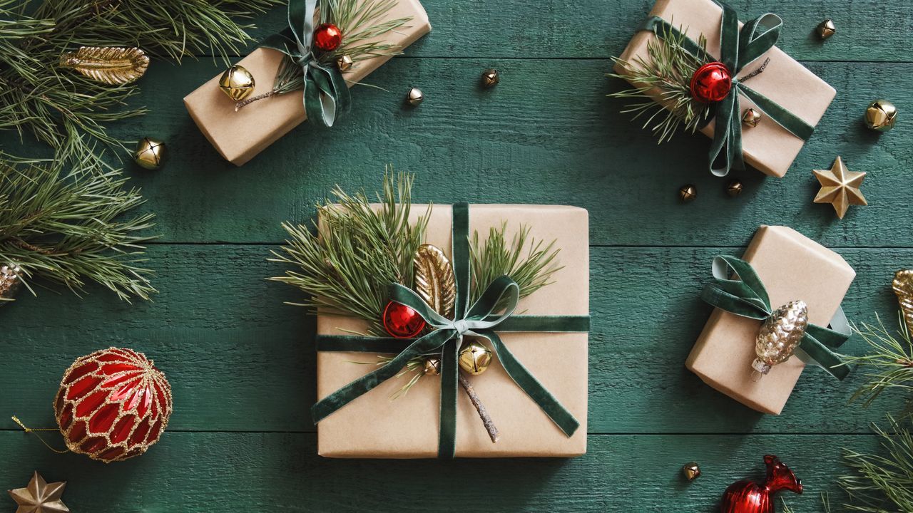 20 teknologista lahjaa, jotka yllättävät ja ilahduttavat sinua tänä jouluna.