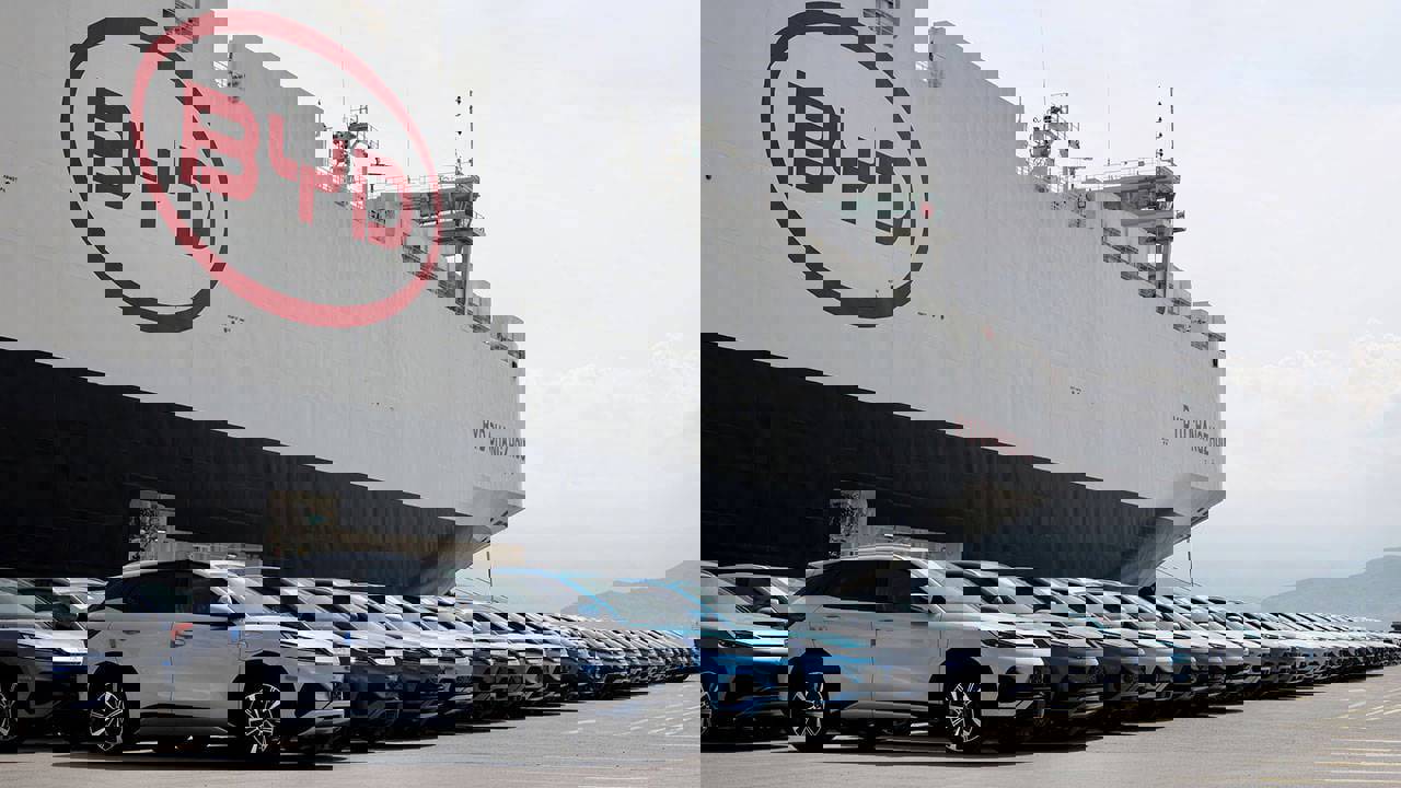 BYD on avannut jälleenmyyntikeskuksen tässä maassa yhteistyössä Dietrich Group -yritysryhmän kanssa.