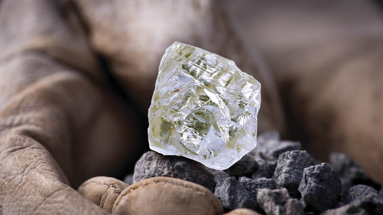 Geologit ovat löytäneet ja rekisteröineet uuden arvokkaan mineraalin