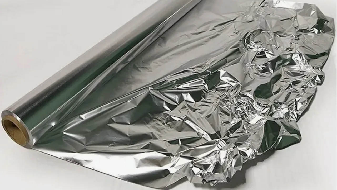 Alumiinifolion temppu pelastaa kasvisi. Älä tuhlaa aikaa.