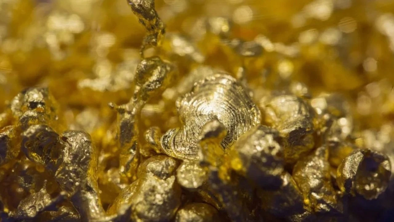 Kaikki heittävät sen roskiin, mutta se sisältää 22 karaatin kultaa, joka voi olla tuhansien dollarien arvoinen.