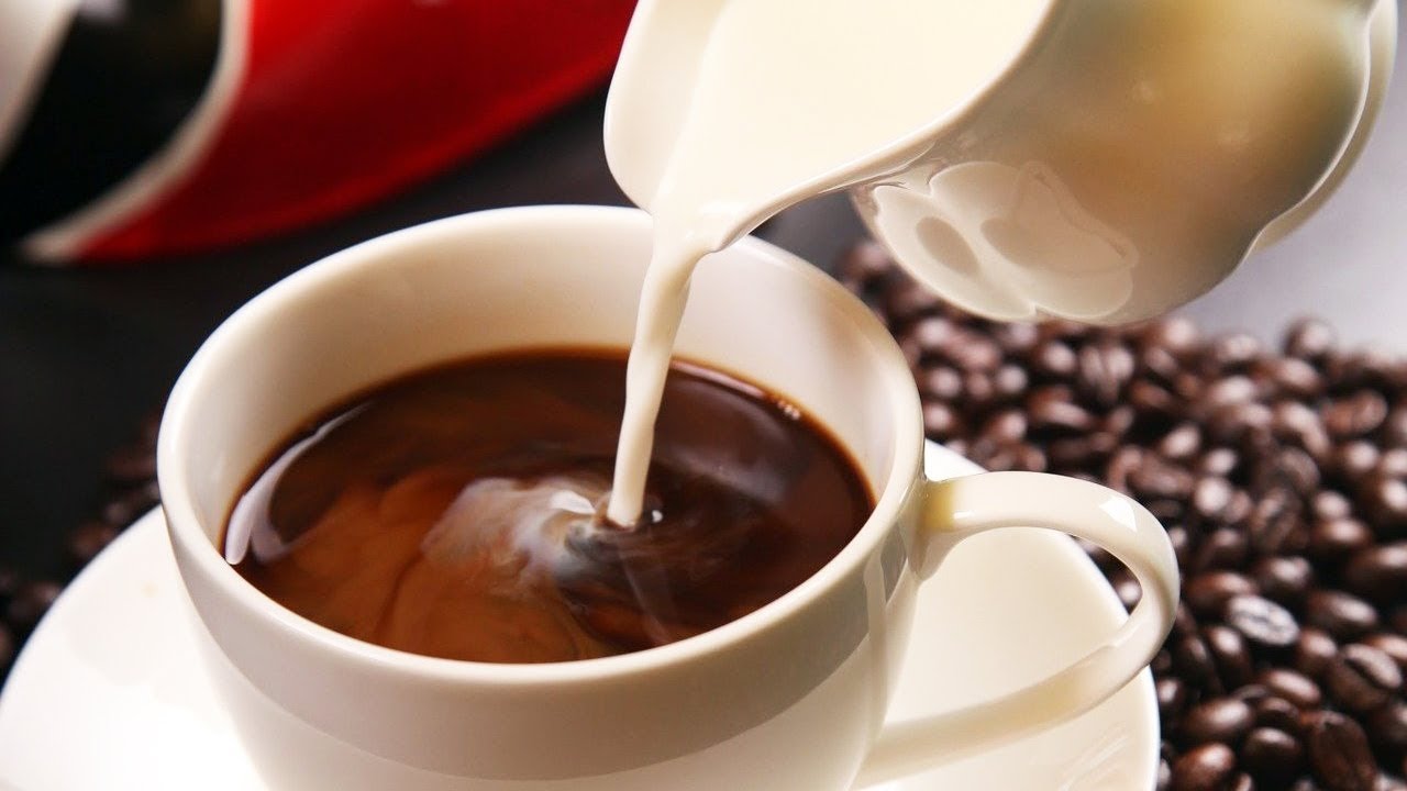 Mitä voi lisätä kahviin, jotta se olisi vieläkin terveellisempää?