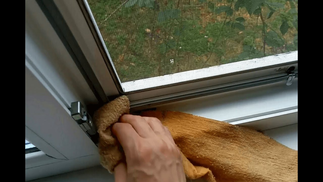 Ruokasoodan käyttö ikkunoiden kiskoihin: mihin sitä tarvitaan ja mitkä ovat sen edut.