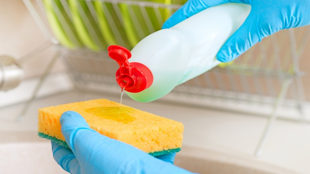 Ei tarvitse enää etsiä: paras tapa pestä astiat, jotta ne näyttävät uusilta juhlapäivinä.