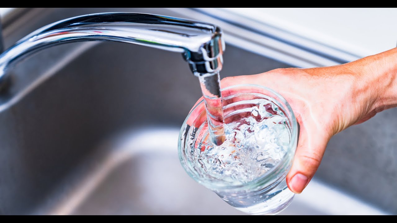 Ovatko tutkijat vihdoin löytäneet todellisen ratkaisun PFAS-yhdisteiden ja muiden epäpuhtauksien poistamiseksi juomavedestä?