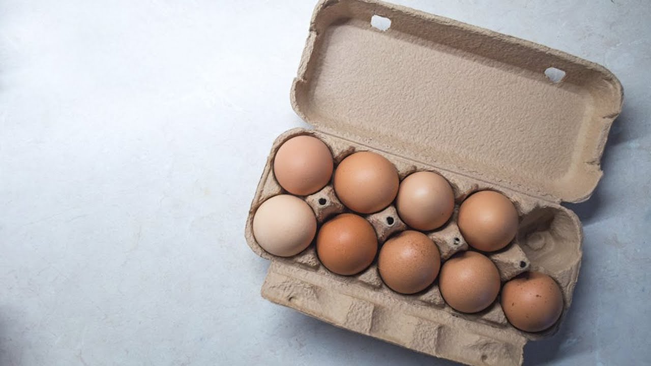 Ei pahvilaatikossa eikä jääkaapin ovessa: tämä on paras tapa säilyttää munia terveyden suojelemiseksi.