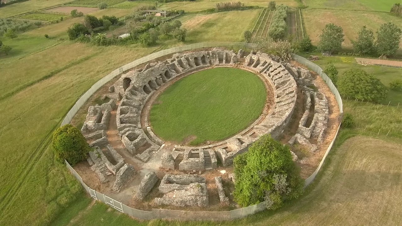 Arkeologien historiallinen saavutus: kartan laatiminen muinaisen etruskikaupungin salaisesta tunneliverkostosta, joka kilpaili Rooman kanssa.