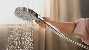 Kuinka puhdistaa suihku päältä kalkkikertymät ja hammaskivi helposti